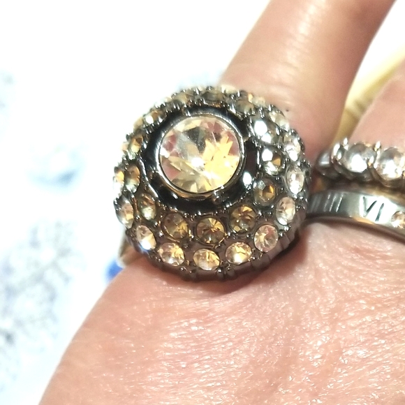 Premier Designs Gold and Silver Statement Ring - Picture 1 of 8